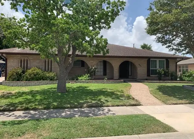 Property at 941 Egyptian Dr, Corpus Christi, TX, 78412, 4 beds, 2 baths, [object Object]