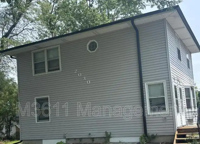Property at 2030 N 29th St Unit 2, Lincoln, NE, 68503, 2 beds, 1 bath, [object Object]