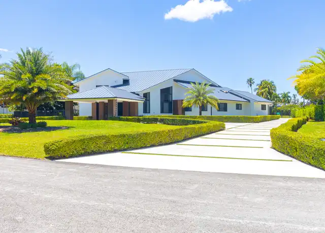 Property at 10506 SW 89th Pl, Miami, FL, 33176, 6 beds, 5 baths, [object Object]