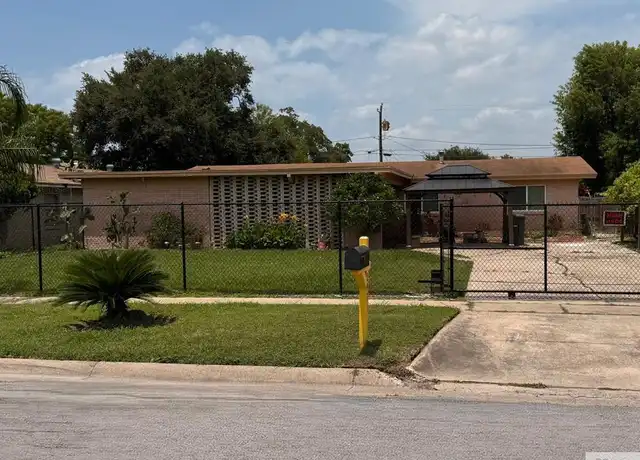 Property at 2401 E Washington Ave Unit 15, Harlingen, TX, 78550, 5 beds, 3 baths, [object Object]