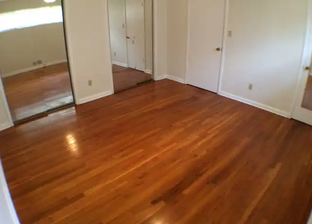 Property at 1502 Westcrest Dr, Arlington, TX, 76013, 3 beds, 2 baths, [object Object]