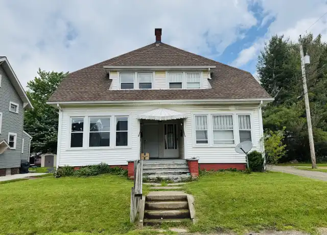 Property at 1301 Woodward Pl NW, Canton, OH, 44709, 3 beds, 1 bath, [object Object]
