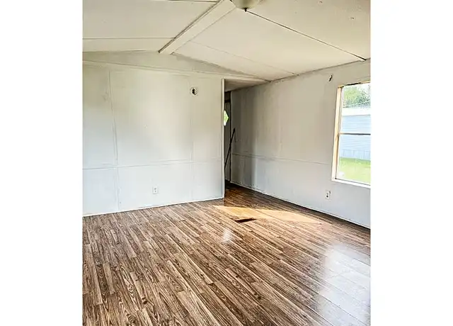 Property at 107 SW Blooming Acres Loop, Lake City, FL, 32024, 3 beds, 2 baths, [object Object]