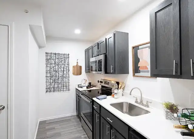 Property at The Frisco Apartments on Walnut - 1603 W Walnut St, Rogers, AR, 72756, 3 beds, 2 baths, [object Object]