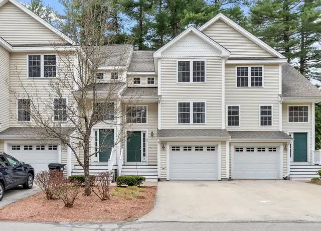 Property at 68 Barrington Ave, Nashua, NH, 03062, 2 beds, 3 baths, [object Object]