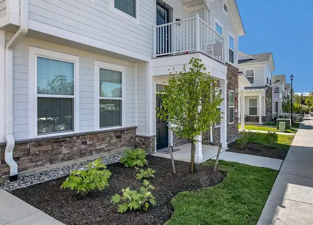 Property at The Willows at Annandale Village - 100 Lechner Cir, Annandale, NJ, 08801, 2 beds, 1 bath, [object Object]