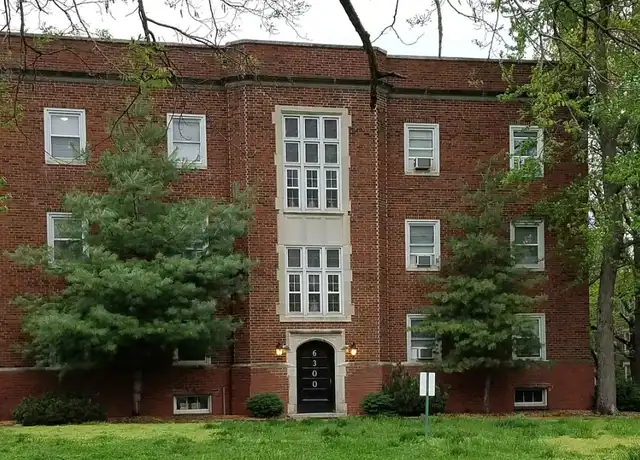 Property at 6300 N Rosebury Ave Unit 3N, Clayton, MO, 63105, 2 beds, 1 bath, [object Object]