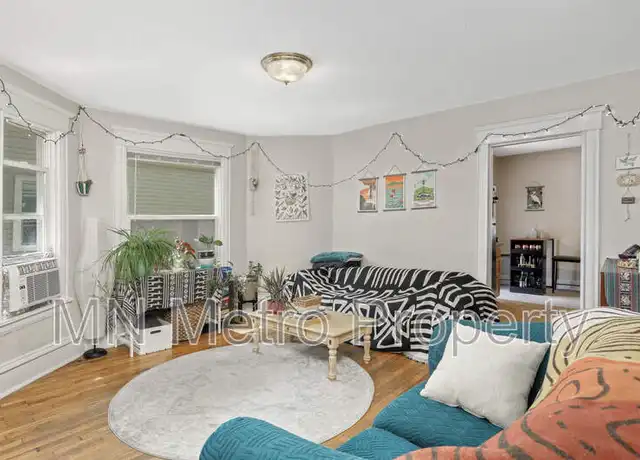 Property at 750 Buchanan St NE Unit 1, Minneapolis, MN, 55413, 2 beds, 1 bath, [object Object]