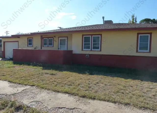 Property at 705 Sandia Dr, Clovis, NM, 88101, 3 beds, 2 baths, [object Object]