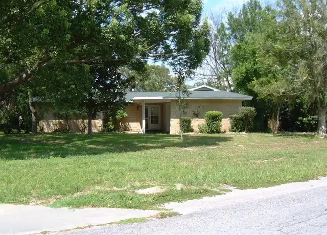 Property at 496 Lake Rd, Ocala, FL, 34472, 2 beds, 2 baths, [object Object]