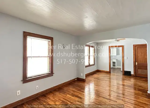 Property at 1616 N High St, Lansing, MI, 48906, 3 beds, 1 bath, [object Object]
