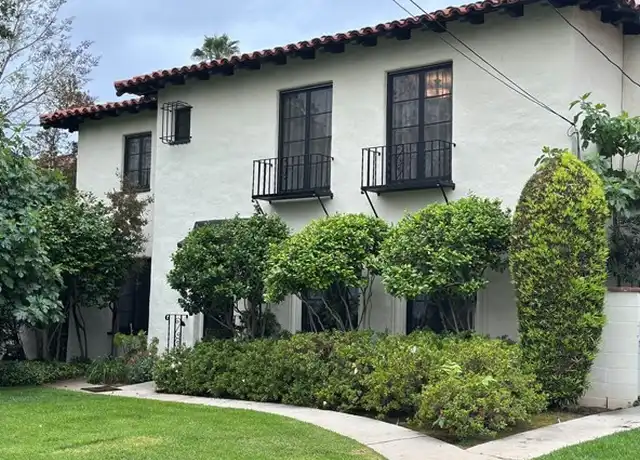 Property at 285 S Santa Anita Ave, Pasadena, CA, 91107, 2 beds, 1.5 baths, [object Object]