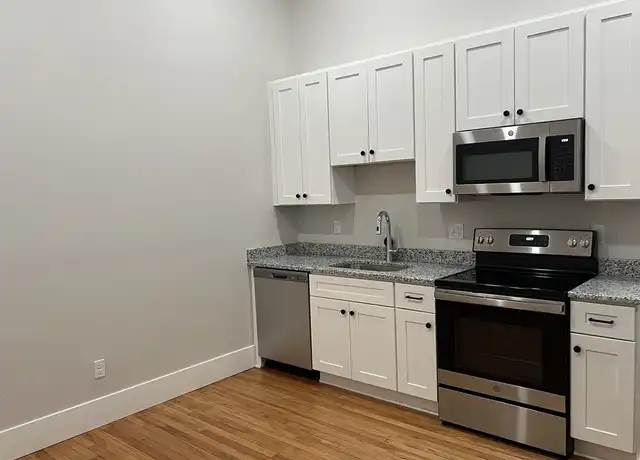 Property at 34 Saint Joseph St Unit 33, Fall River, MA, 02723, 1 bed, 1 bath, [object Object]