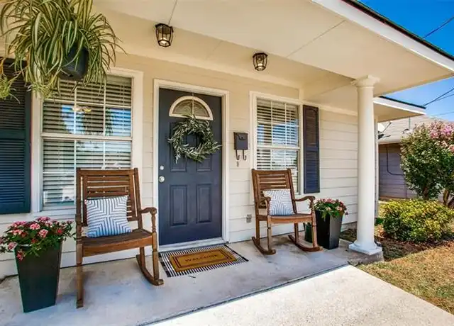 Property at 104 W White Ave, McKinney, TX, 75069, 3 beds, 2 baths, [object Object]