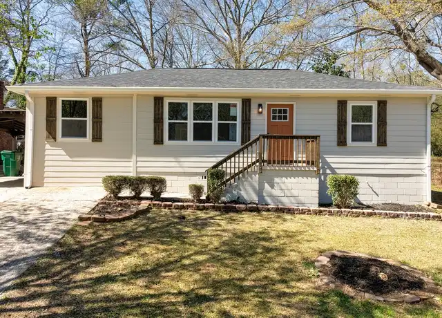 Property at 2215 Gordon Cir SE, Smyrna, GA, 30080, 3 beds, 2 baths, [object Object]