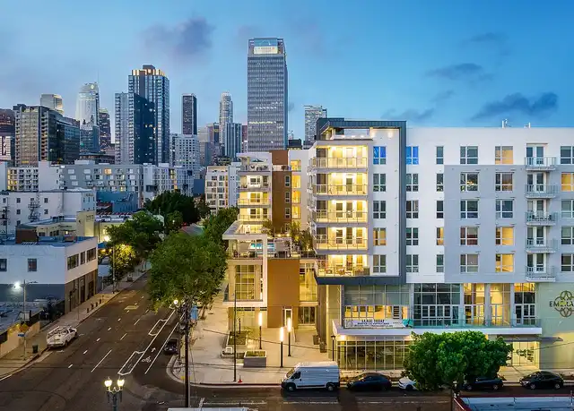 Property at Emerald - 215 W 14th St, Los Angeles, CA, 90015, 0-2 beds, 1-2 bath, [object Object]