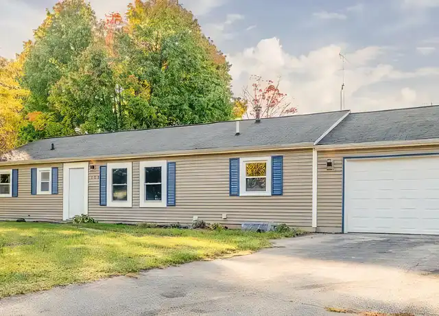 Property at 150 Hunter Dr, Benton Harbor, MI, 49022, 4 beds, 1.5 baths, [object Object]