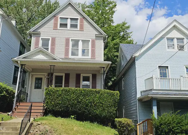 Property at 1323 Olive St, Scranton, PA, 18510, 3 beds, 1 bath, [object Object]