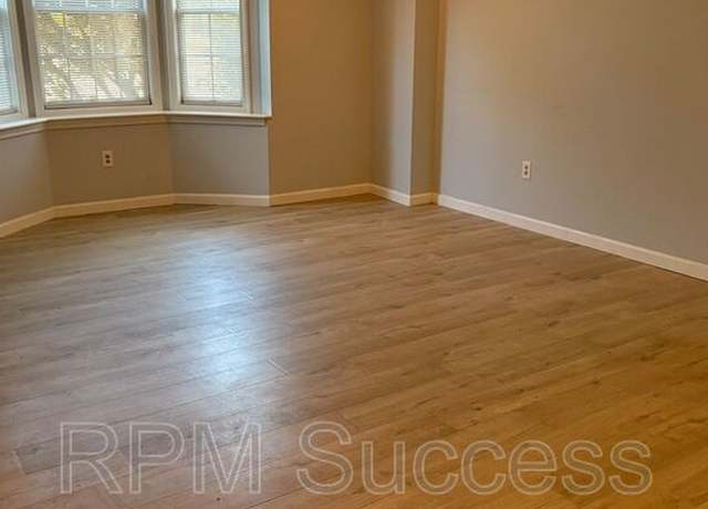Photo of 59 Linden St #1604, Taunton, MA 02780