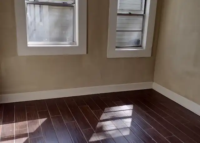 Property at 1433 W 13th St Unit A, Jacksonville, FL, 32209, 1 bed, 1 bath, [object Object]