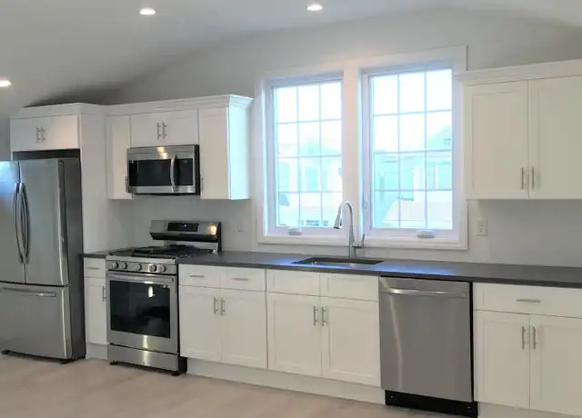 Property at 103 Magee Ave, Lavallette, NJ, 08735, 2 beds, 1 bath, [object Object]