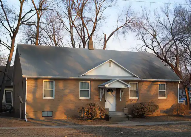 Property at 918 N Juliette Ave Unit 1, Manhattan, KS, 66502, 2 beds, 1 bath, [object Object]