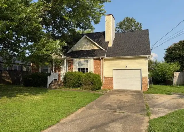 Property at 2011 Windroe Dr, Clarksville, TN, 37042, 3 beds, 2 baths, [object Object]
