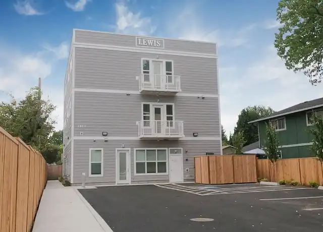 Property at H1910 - Lewis - 1910 E Mill Plain Blvd, Vancouver, WA, 98661, 3 beds, 2 baths, [object Object]