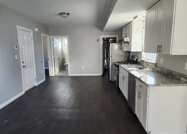 Property at 7 Coyle Ave, Pawtucket, RI, 02860, 3 beds, 1 bath, [object Object]