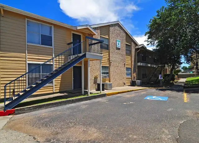 Property at South Fork Apartments - 13801 Interstate Highway 37, Corpus Christi, TX, 78401, 1-2 bed, 1-2 bath, [object Object]