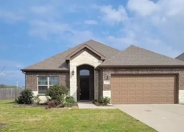 Property at 637 Redwood Dr, Greenville, TX, 75402, 3 beds, 2 baths, [object Object]