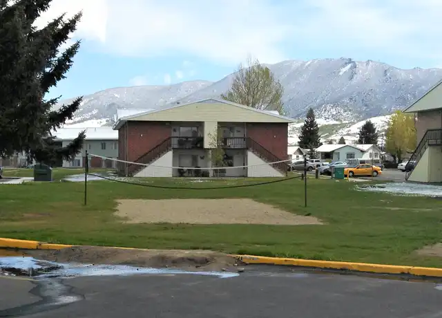 Property at Legion Oasis Apartments - 3400 Hill Ave, Butte, MT, 59701, 2 beds, 1 bath, [object Object]