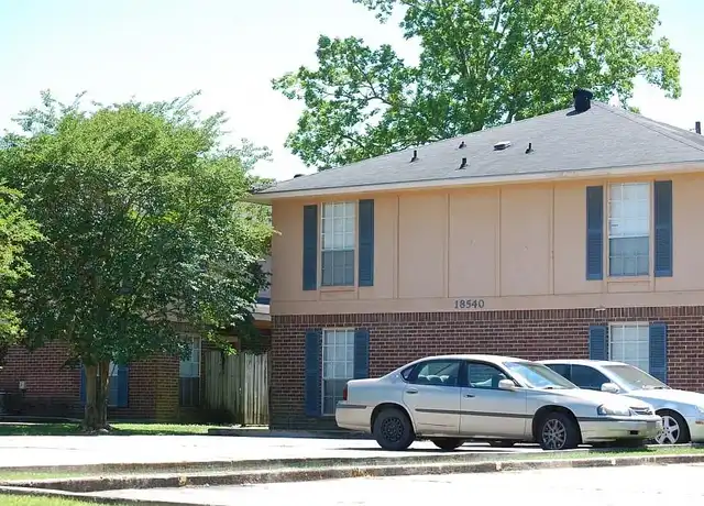 Property at Pecan Creek Apartments - 18614 Jefferson Hwy, Baton Rouge, LA, 70817, 2 beds, 1.5 baths, [object Object]