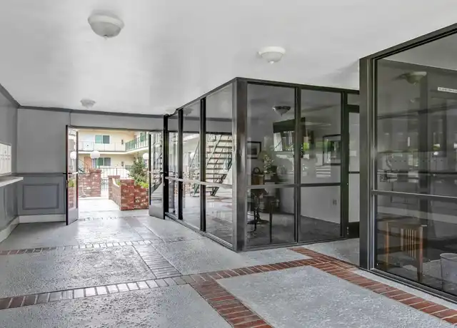 Property at 905 North 3rd - 905 N 3rd St, Burbank, CA, 91502, 1 bed, 1 bath, [object Object]