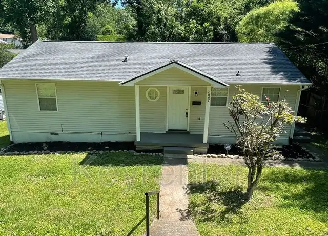 Property at 227 Alhambra Rd, Oak Ridge, TN, 37830, 3 beds, 1 bath, [object Object]
