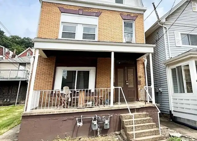 Property at 352 2nd St Unit 3, Pitcairn, PA, 15140, 2 beds, 1 bath, [object Object]