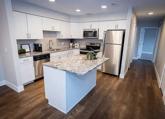 Property at Shady Lake Apartments - 9250 Shady Lake Dr, Streetsboro, OH, 44241, 1 bed, 1 bath, [object Object]