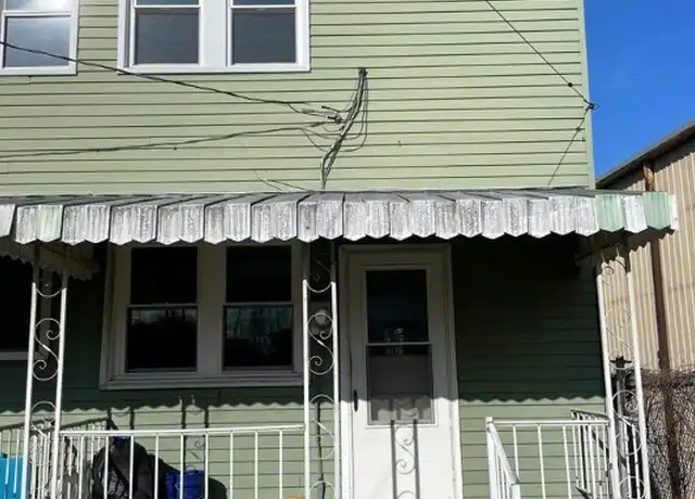 Property at 719 Spruce St, Pittsburgh, PA, 15238, 3 beds, 1 bath, [object Object]