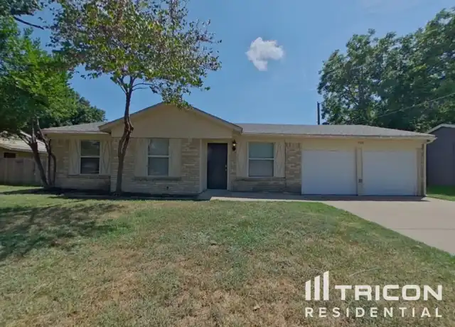 Property at 4108 Coronet Ln, Arlington, TX, 76017, 3 beds, 2 baths, [object Object]