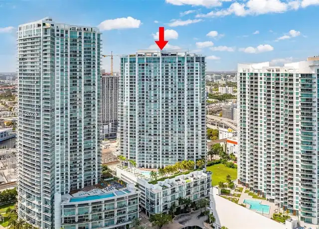 Property at 90 SW 3rd St #2807, Miami, FL, 33130, 2 beds, 2 baths, [object Object]