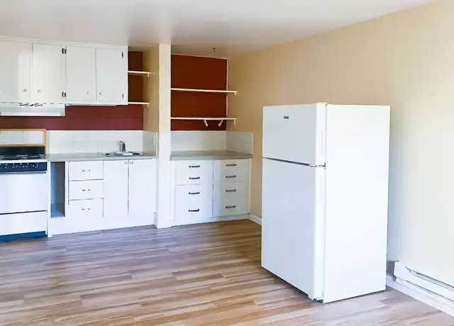 Property at 1441 NW 52nd St Unit 5, Seattle, WA, 98107, 1 bed, 1 bath, [object Object]