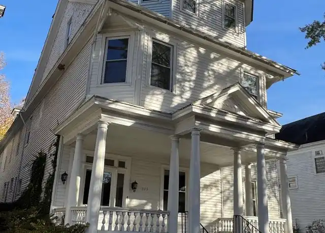 Property at 325 Dinwiddie St #2, Portsmouth, VA, 23704, 2 beds, 1 bath, [object Object]