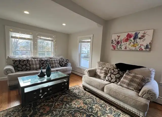 Property at 358 Hunnewell St #358, Needham Heights, MA, 02494, 3 beds, 2 baths, [object Object]