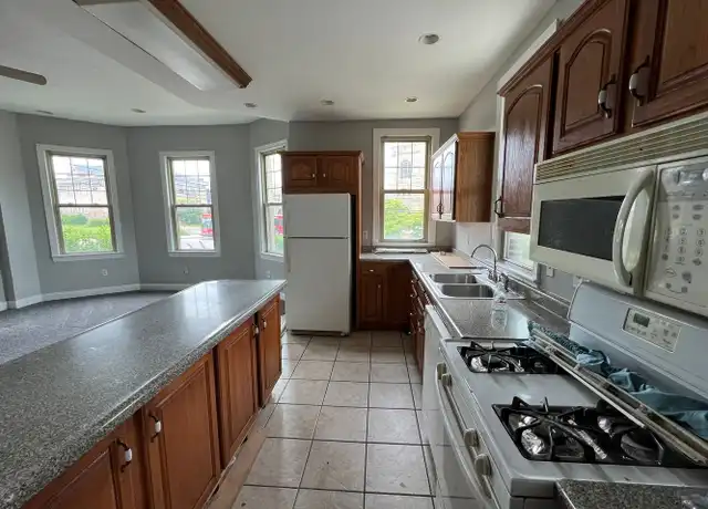 Property at 1003 California Ave Apt 1, Pittsburgh, PA, 15202, 2 beds, 1 bath, [object Object]