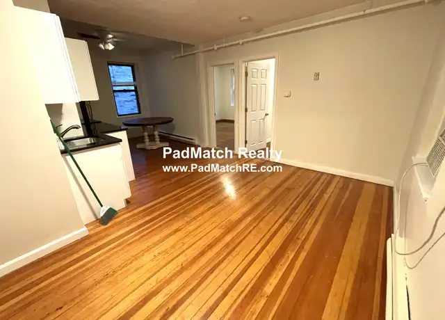 Property at 16 Battery St Unit 2R, Boston, MA, 02109, 2 beds, 1 bath, [object Object]