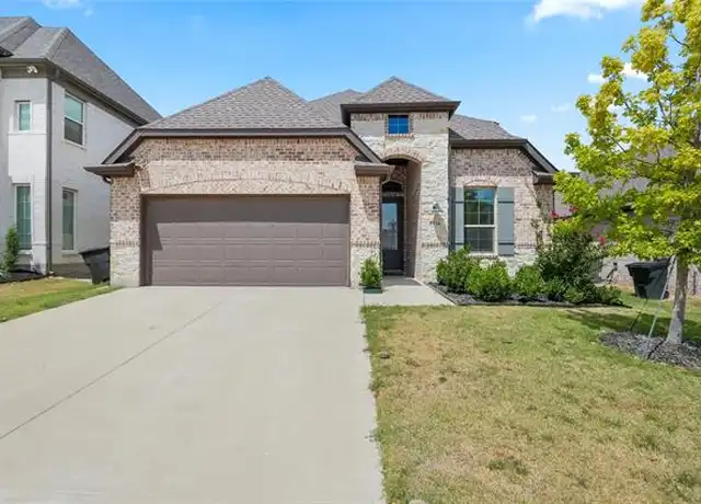 Property at 1234 Stagecoach Trl, Justin, TX, 76247, 4 beds, 3.5 baths, [object Object]