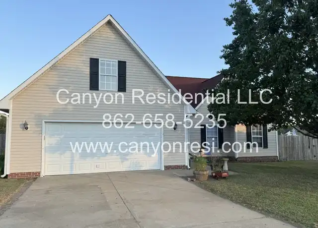 Property at 109 Hayes Ct, Raeford, NC, 28376, 3 beds, 2 baths, [object Object]