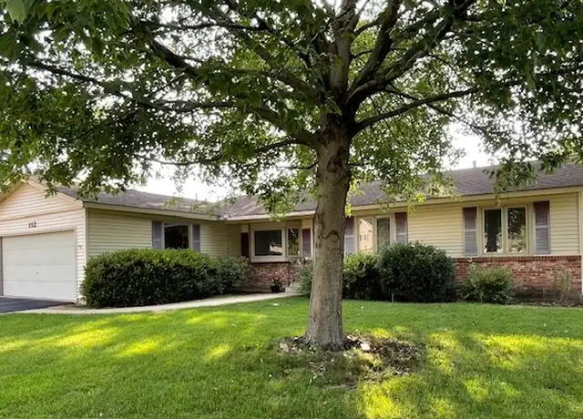 Property at 112 Braemar Dr, Elk Grove Village, IL, 60007, 4 beds, 2 baths, [object Object]