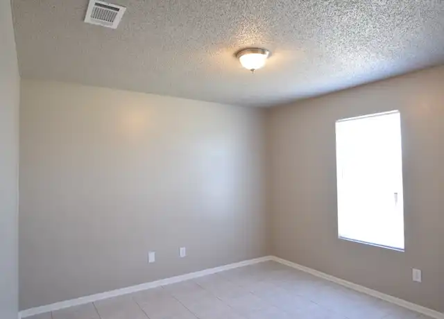 Property at 4105 Sand Dollar Dr, Killeen, TX, 76549, 4 beds, 2 baths, [object Object]