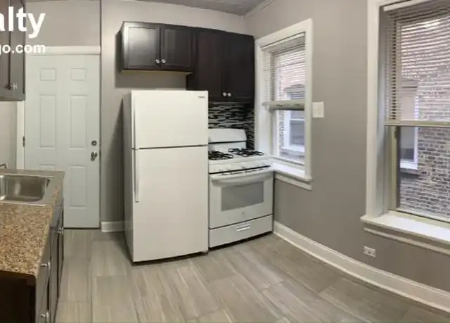 Property at 4031 W Melrose St, Chicago, IL, 60641, 1 bed, 1 bath, [object Object]